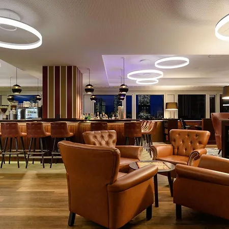 Adagio Frankfurt Messe מלון דירות 4*