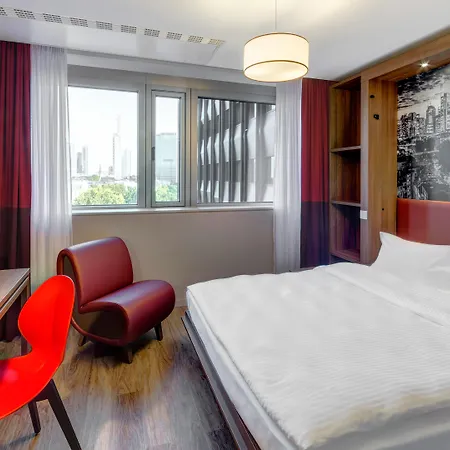 Adagio Frankfurt City Messe 4*