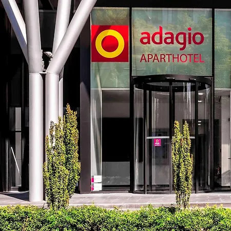 Adagio Frankfurt City Messe Aparthotel 4*