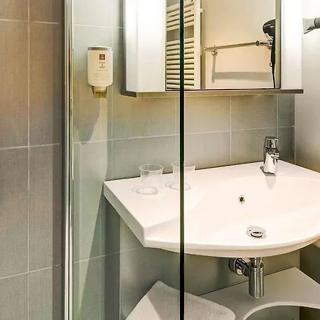 Aparthotel Adagio Frankfurt City Messe 4*
