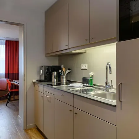 Adagio Frankfurt Messe 4*