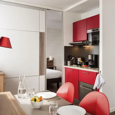 Lägenhetshotell Adagio Frankfurt Messe 4*
