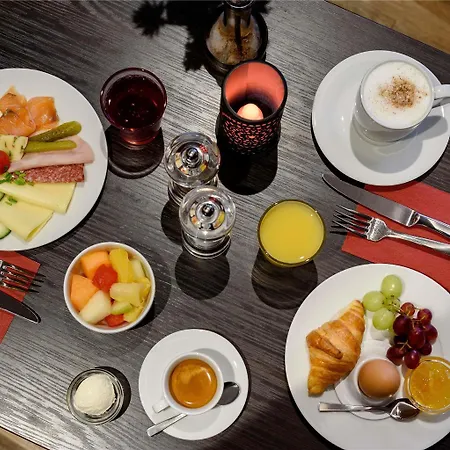 Adagio Frankfurt Messe 4* פרנקפורט