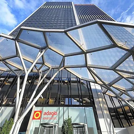 Adagio Frankfurt City Messe Aparthotel 4*
