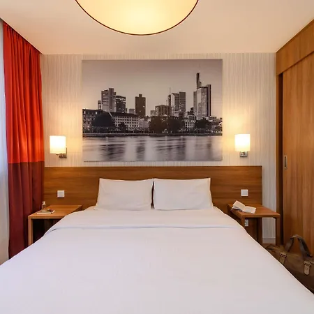 Adagio Frankfurt City Messe 4*