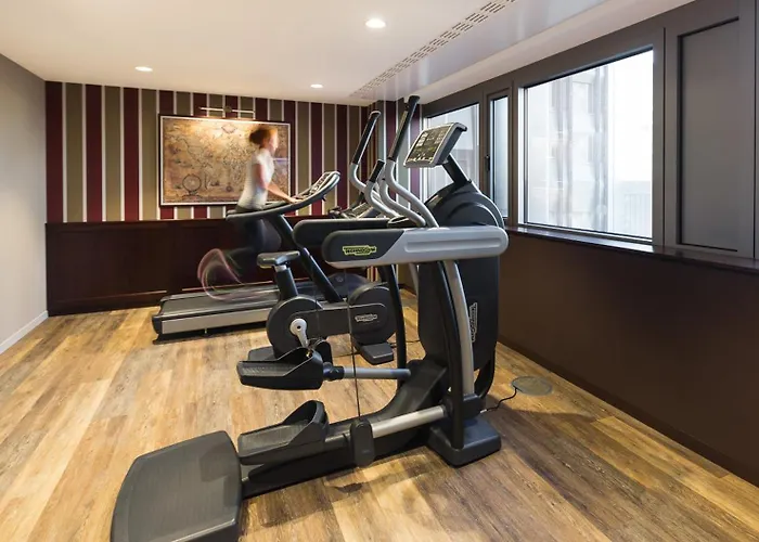 Adagio Frankfurt City Messe 4*