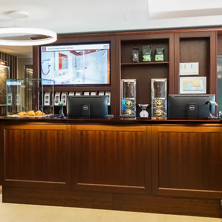 法兰克福城市会展中心阿德吉奥公寓酒店 美因河畔法兰克福